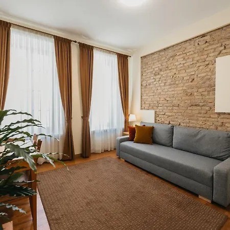 Hotel Cathedral Old Town