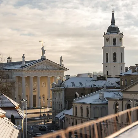 Cathedral Old Town 4*