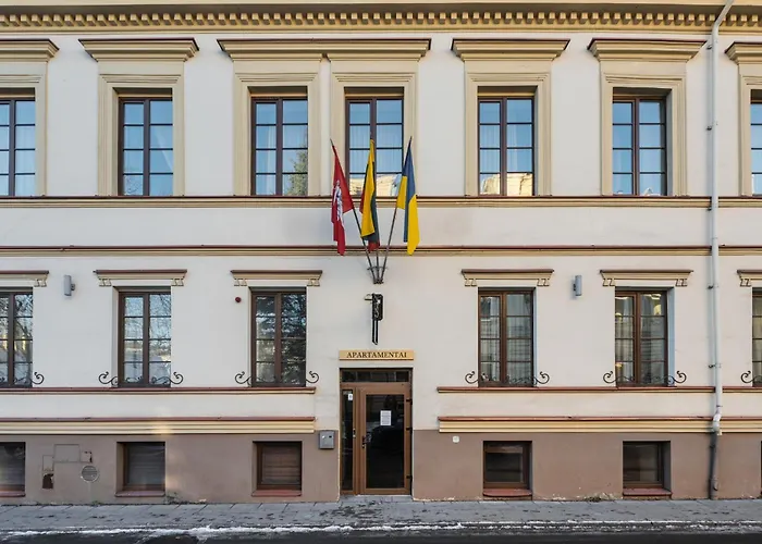 Cathedral Old Town Hotell 4*