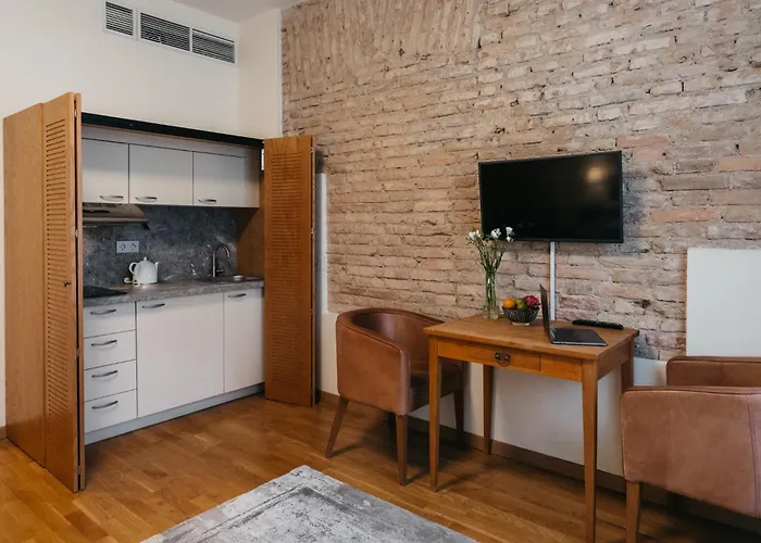 ホテル Cathedral Old Town ヴィリニュス