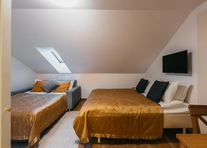 Cathedral Old Town Hotel 4*