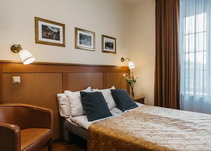 Cathedral Old Town Hotel