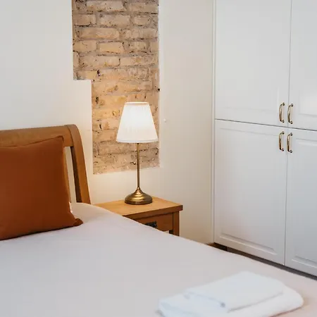 Cathedral Old Town Hotell *